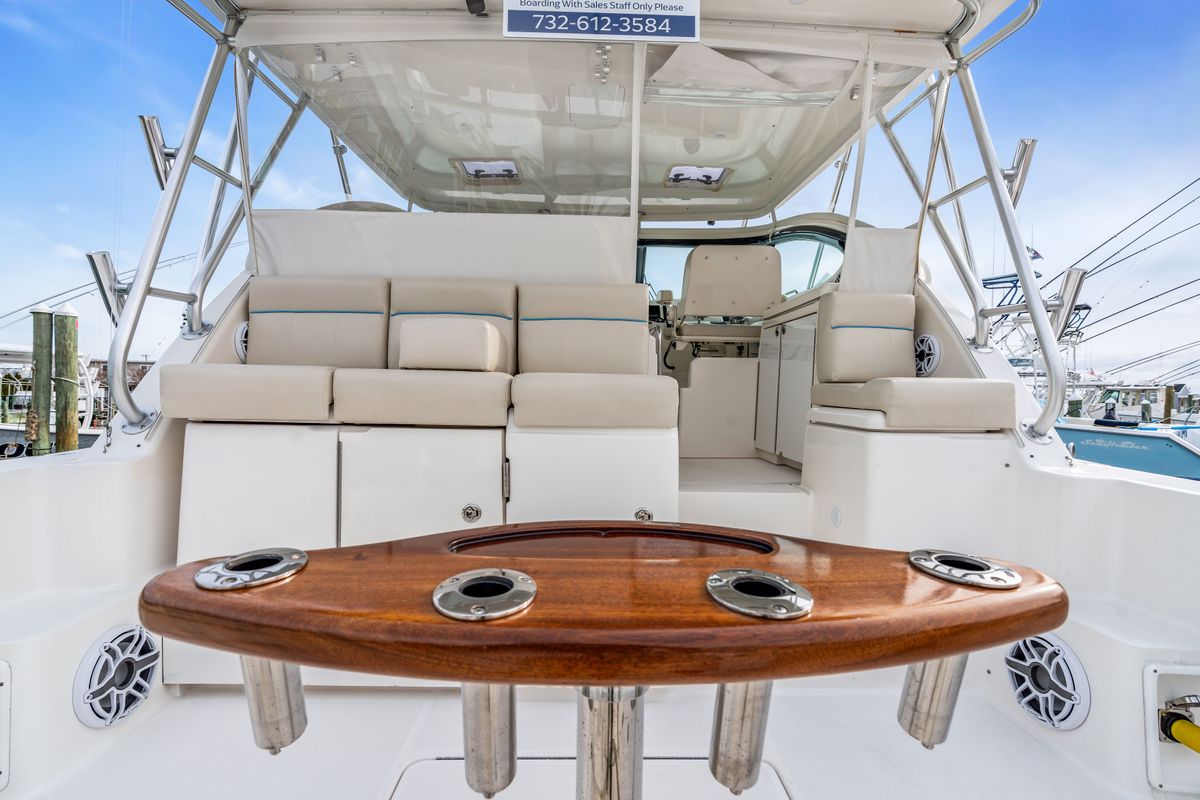 2006 Tiara Yachts 42 