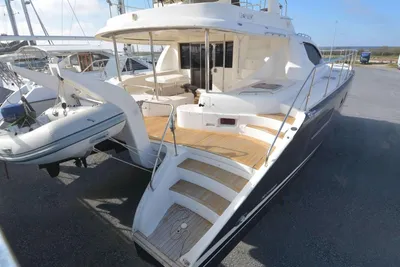 2007 Leopard 47 Powercat