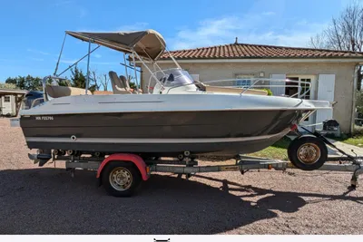 2017 B2 Marine CAP FERRET 572 CRUISER