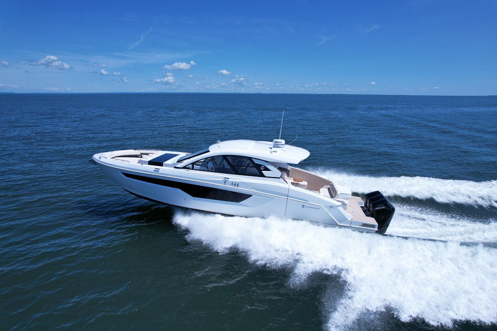 cruisers yachts 50 gls price