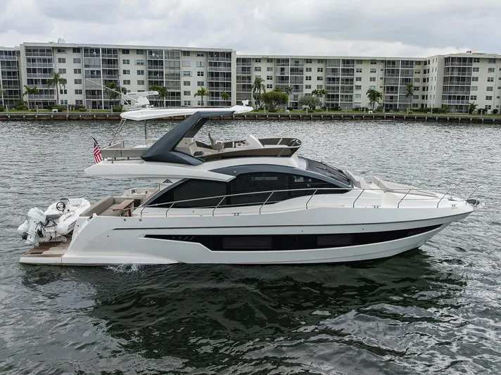 Harbour Time Yacht Photos Pics 