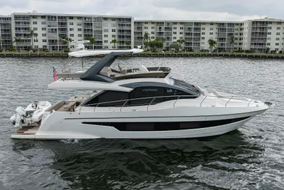 Astondoa 52