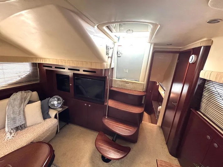 Knot On Course Yacht Photos Pics 