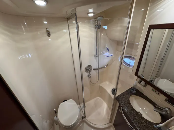 Knot On Course Yacht Photos Pics 