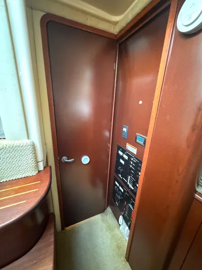 Knot On Course Yacht Photos Pics 