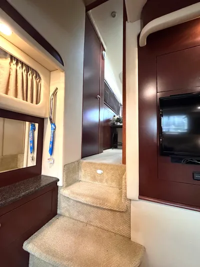 Knot On Course Yacht Photos Pics 