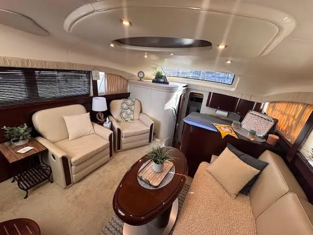 Knot On Course Yacht Photos Pics 