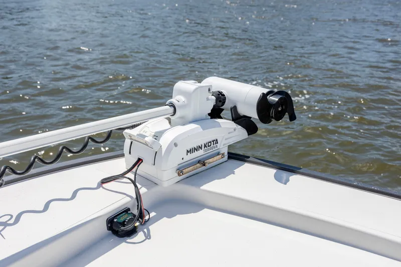  Yacht Photos Pics Minn Kota Terrova trolling motor on Calcutta 263 boat, 2023 model, near water.