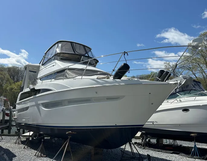 Couples Therapy Yacht Photos Pics 