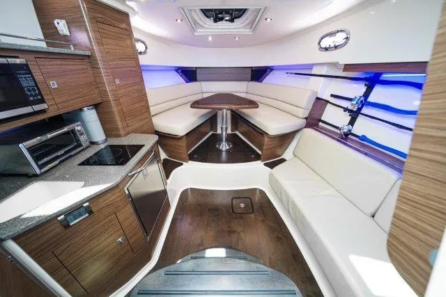 Boston Whaler 345 Conquest Yacht Photos Pics 