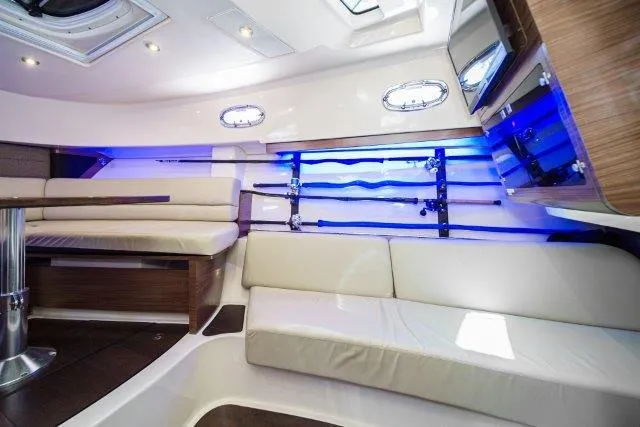 Boston Whaler 345 Conquest Yacht Photos Pics 