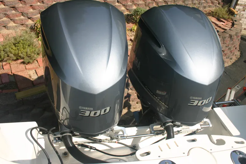  Yacht Photos Pics Engines