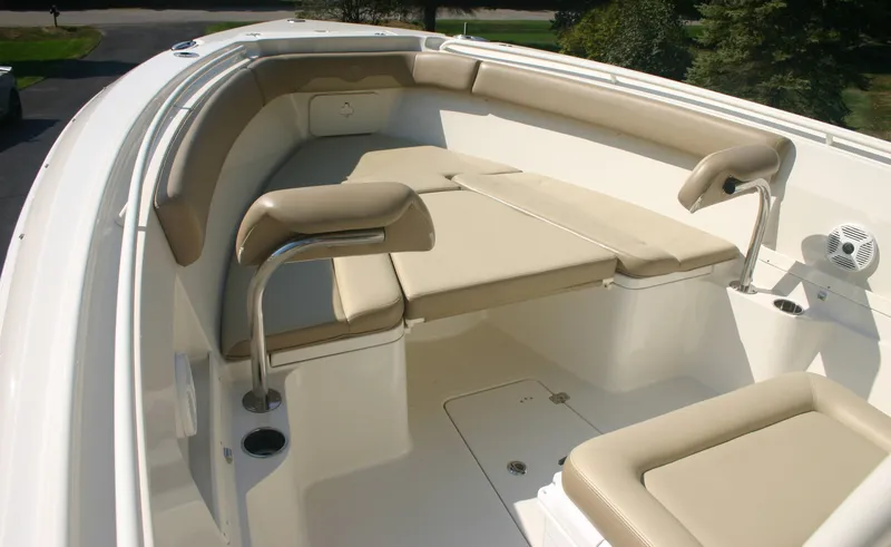  Yacht Photos Pics Bow Seating