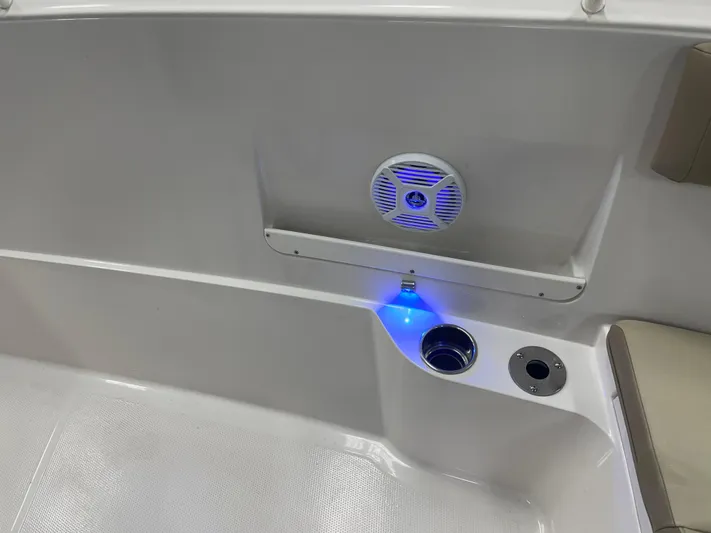  Yacht Photos Pics Cockpit