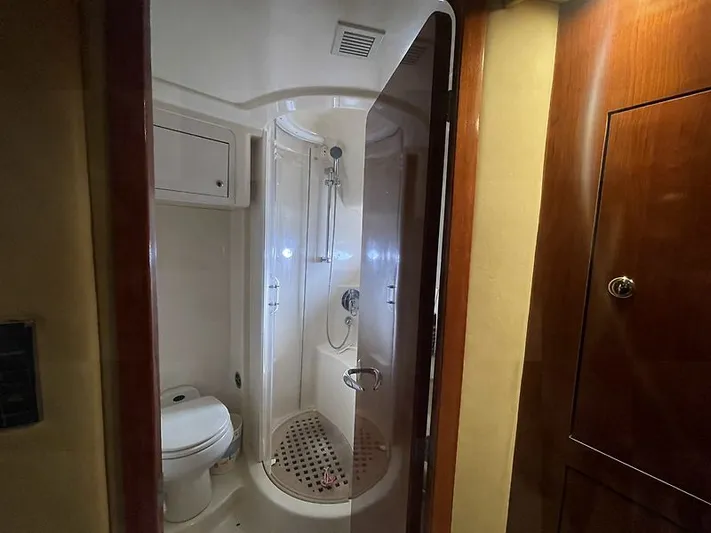 Syrenka Yacht Photos Pics 