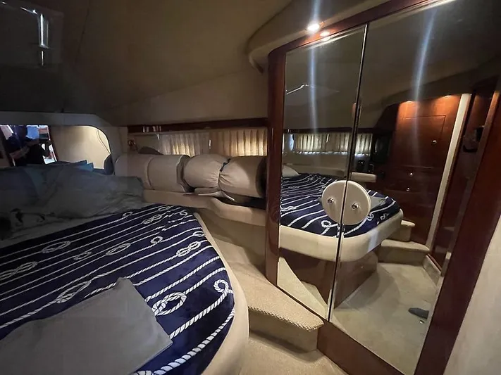 Syrenka Yacht Photos Pics 