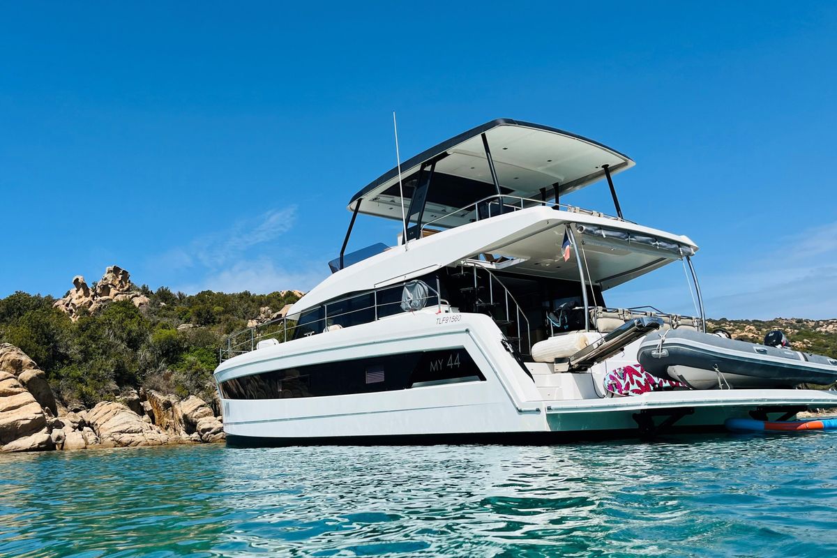 2019 Fountaine Pajot 43 