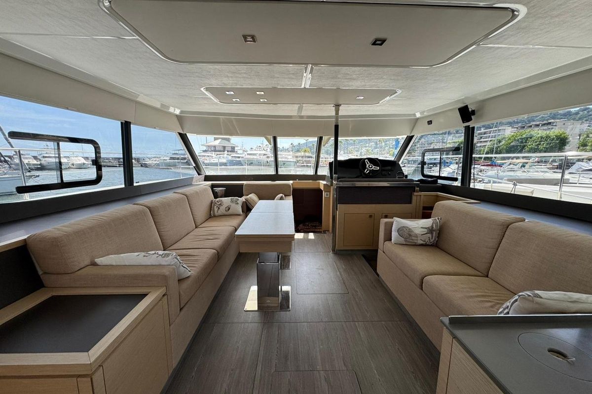 2019 Fountaine Pajot 43 