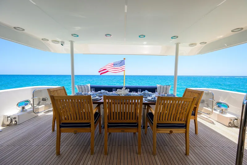 Jule Yacht Photos Pics Luxury dining area on 2005 Pacific Mariner 85 yacht with ocean view.