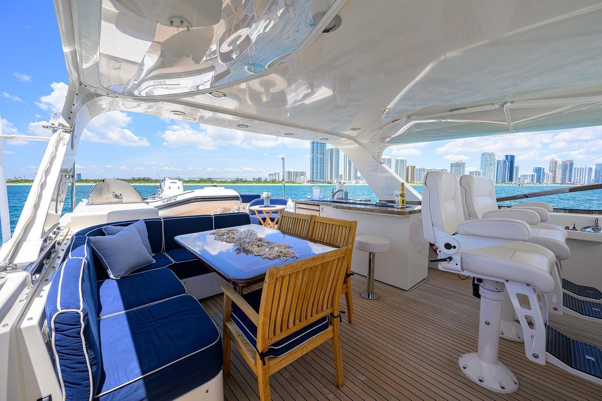 2005 Pacific Mariner 85 