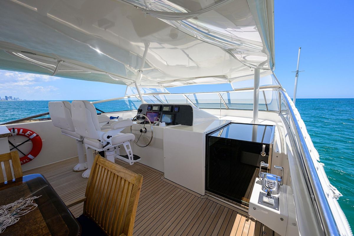 2005 Pacific Mariner 85 