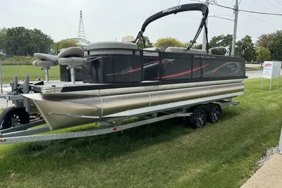 Angler QWEST8524FF