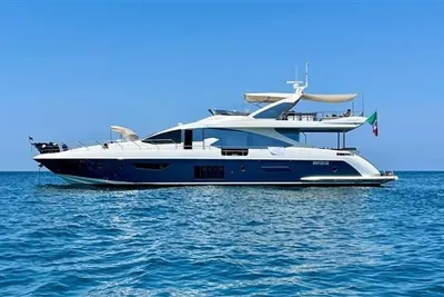 2015 Azimut 80