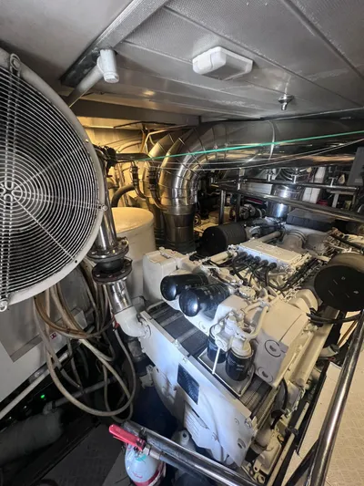  Yacht Photos Pics Engine room of 2004 Azimut Leonardo 98 yacht, featuring complex machinery and ventilation systems.