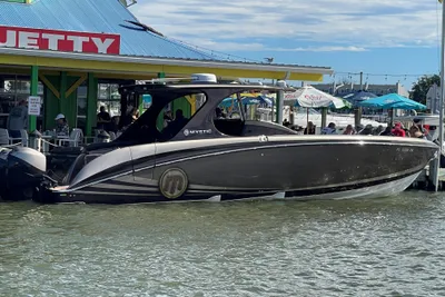 Mystic Powerboats M4200