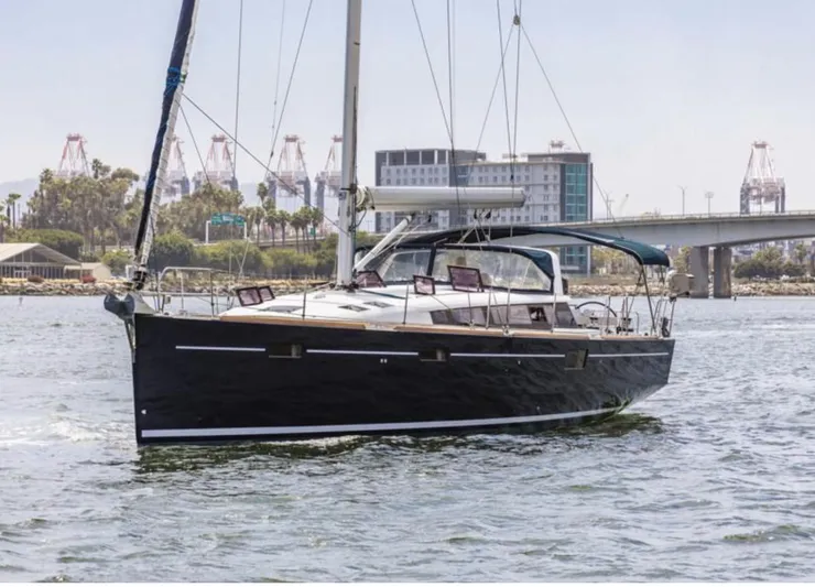 Blue Sky Yacht Photos Pics 