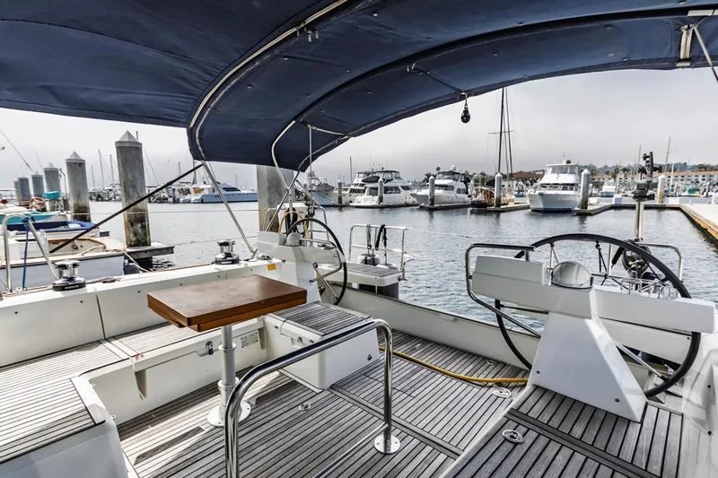 Blue Sky Yacht Photos Pics 