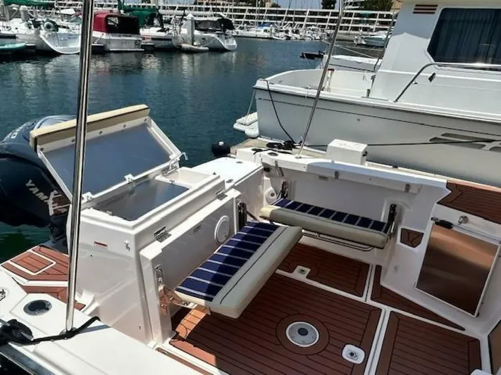  Yacht Photos Pics 2024 Ranger Tugs R-27 Luxury Edition - Image 19