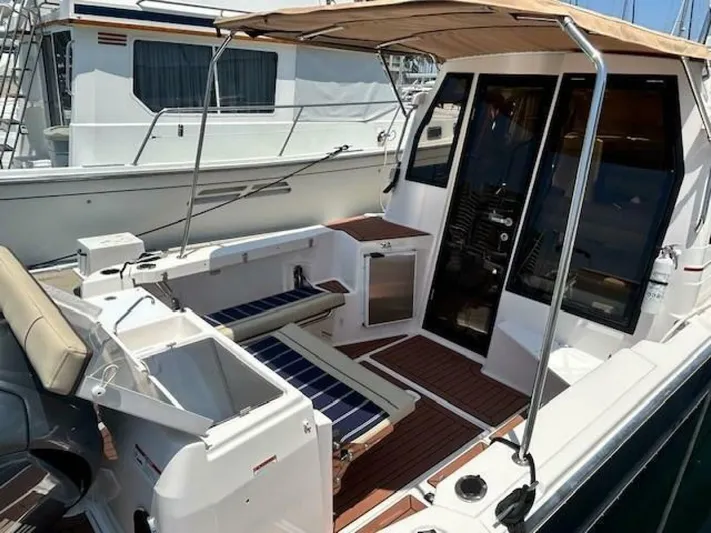  Yacht Photos Pics 2024 Ranger Tugs R-27 Luxury Edition - Image 21