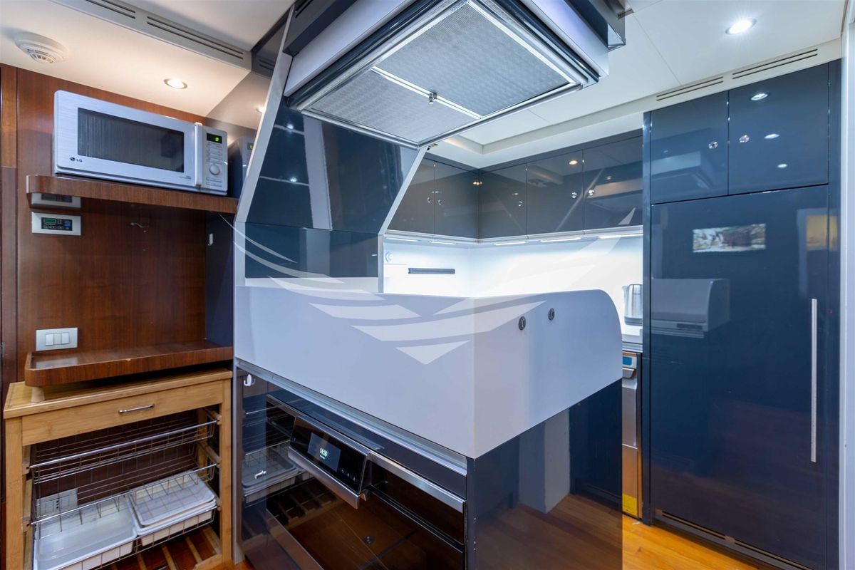 2008 Riva 116 