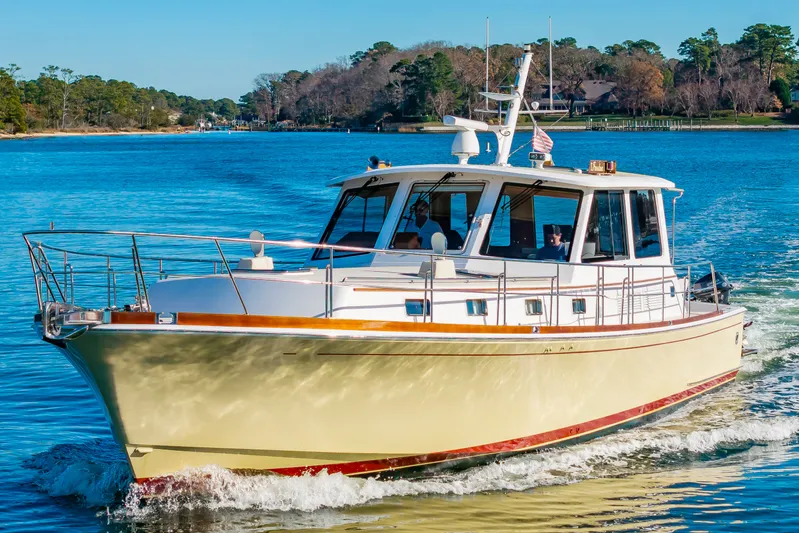 I Freedom I Yacht Photos Pics 