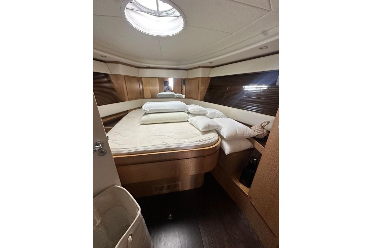 2009 Rizzardi 48 