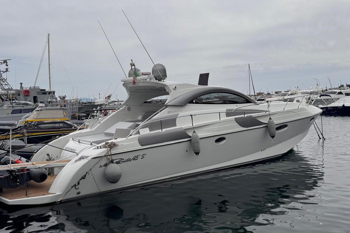 2009 Rizzardi 48 