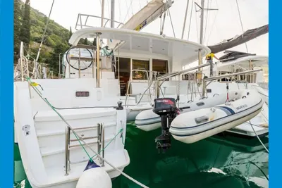 2016 Lagoon 400 S2