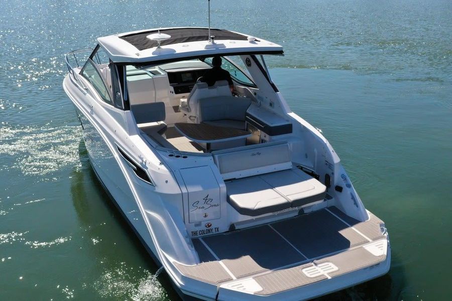 2022 Sea Ray Sundancer 320