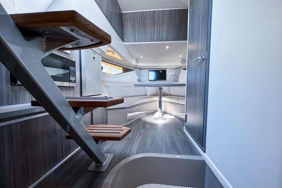 2022 Sea Ray Sundancer 320