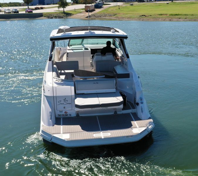 2022 Sea Ray Sundancer 320