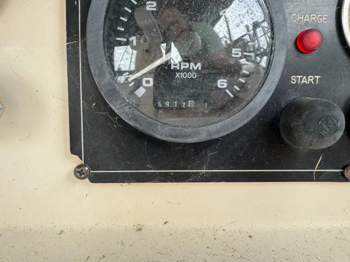 Skye Yacht Photos Pics 