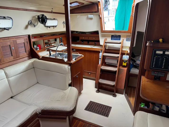 Skye Yacht Photos Pics 