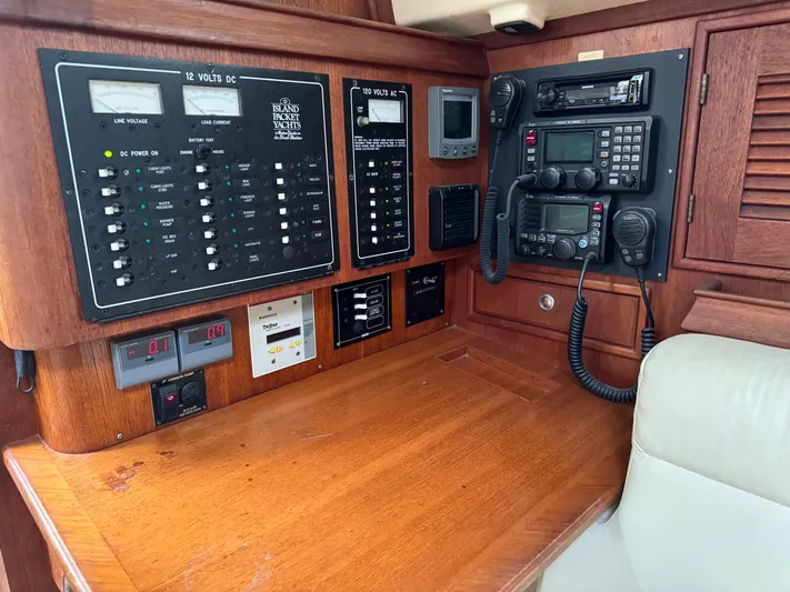 Skye Yacht Photos Pics 