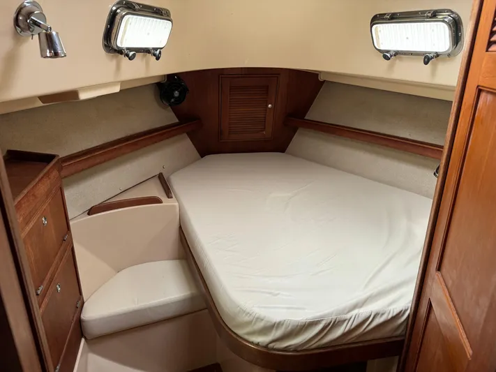 Skye Yacht Photos Pics 