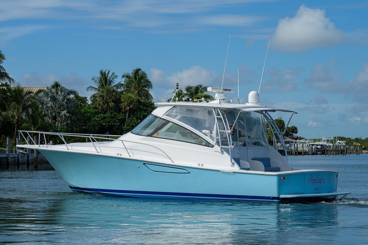 2013 Viking 42 