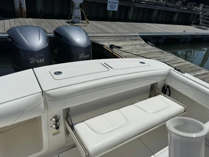  Yacht Photos Pics Folding Stern Seat