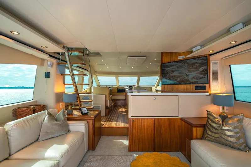Little Waves Yacht Photos Pics 