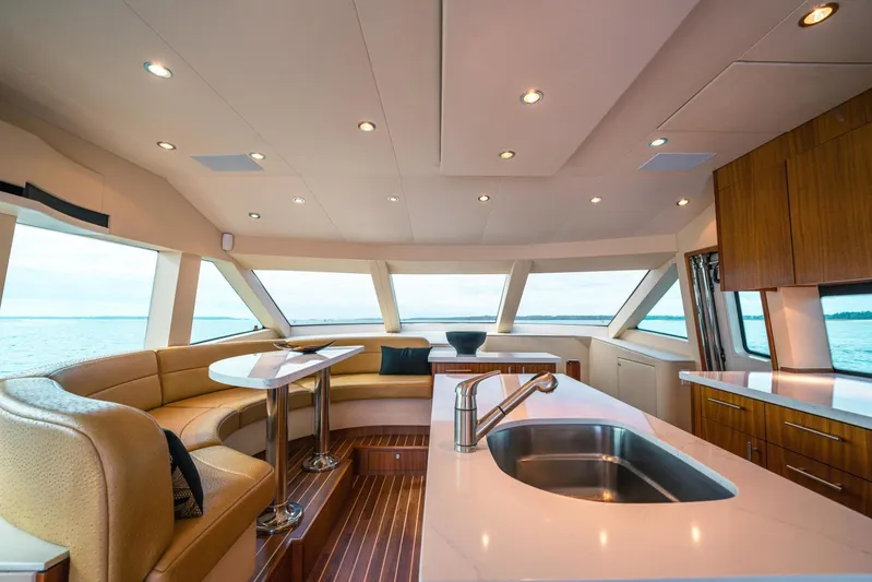 Little Waves Yacht Photos Pics 