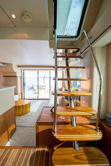 Little Waves Yacht Photos Pics 